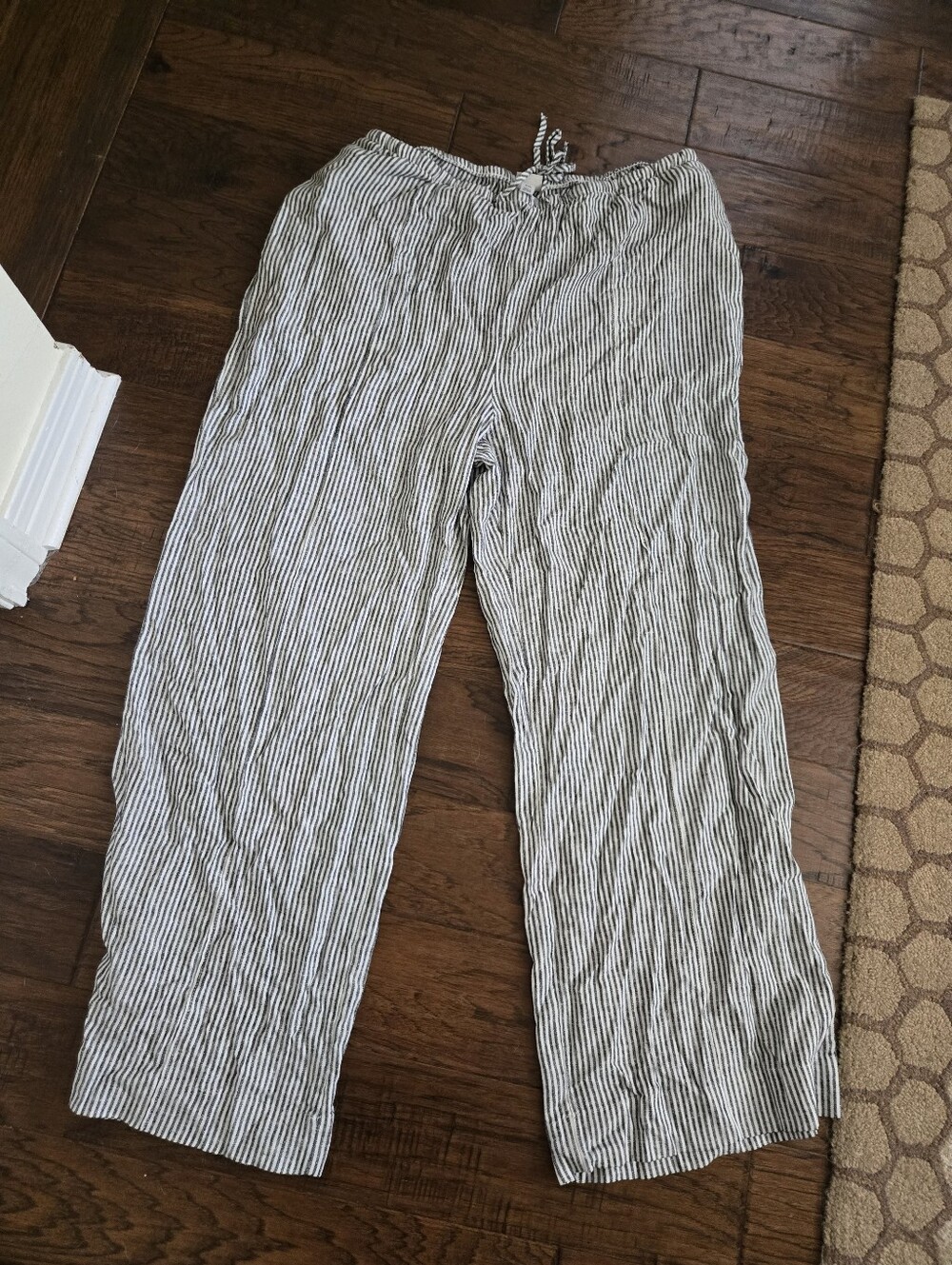 Women's Lightweight Striped Drawstring Pants - Black & White